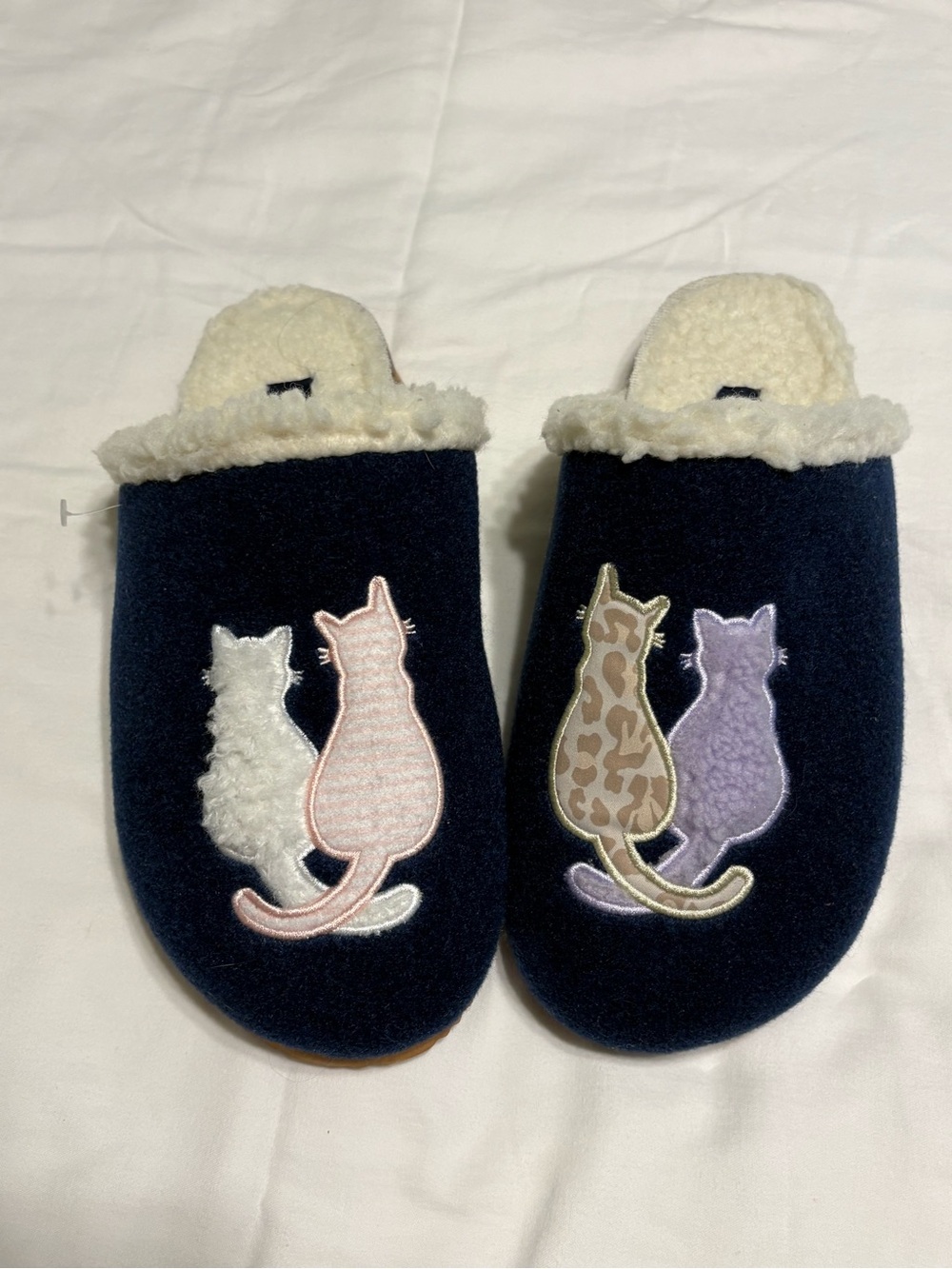 Land’s End Cat Slippers  Ladies Sz 8